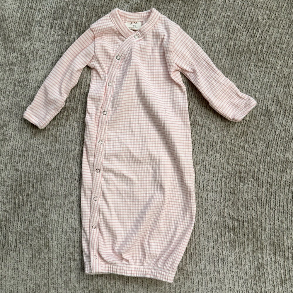 SIIX Pink Stripe Organic‎ Cotton Baby Gown 0–3M Kimono Snap